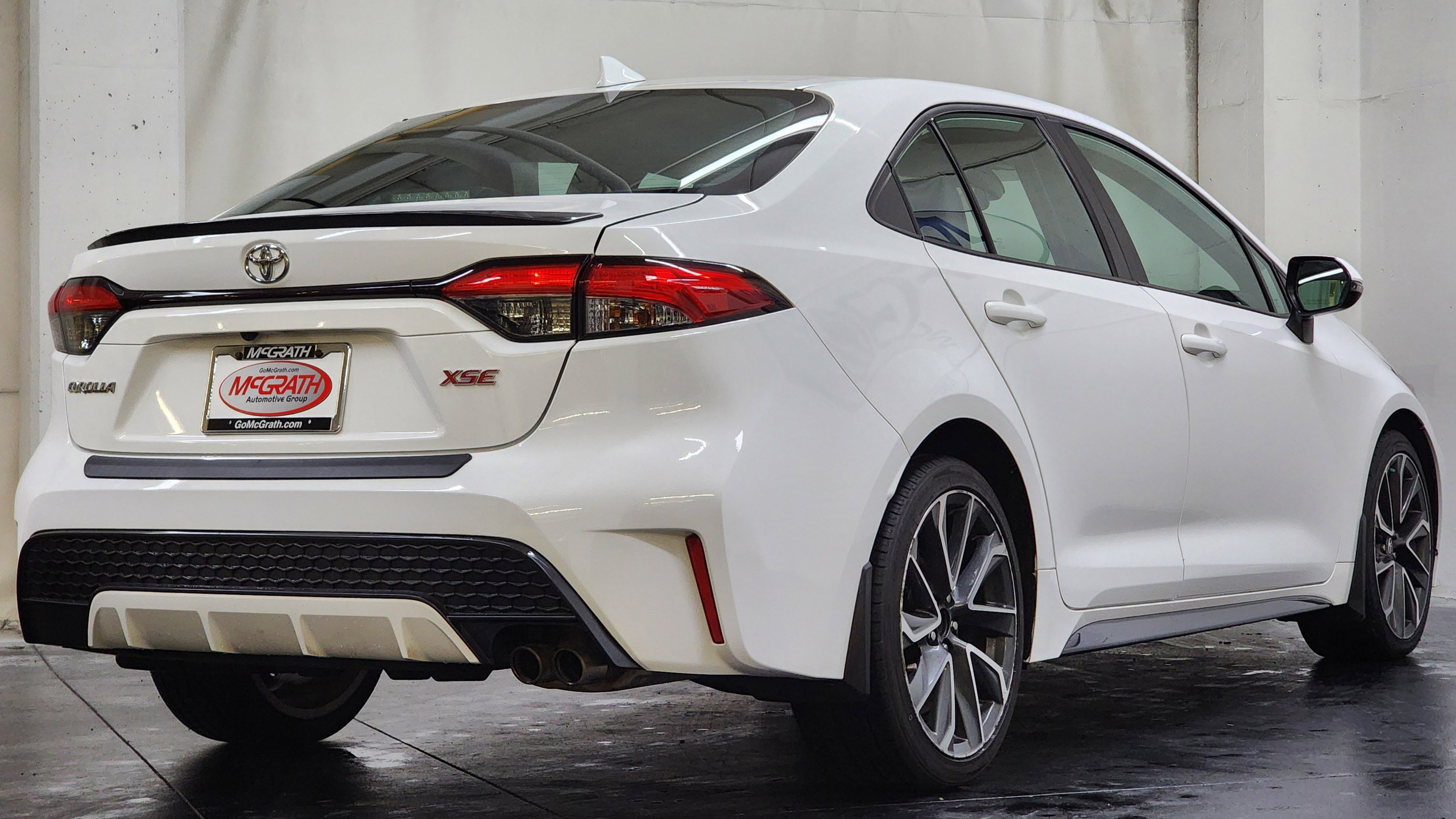 Used 2020 Toyota Corolla XSE image 5