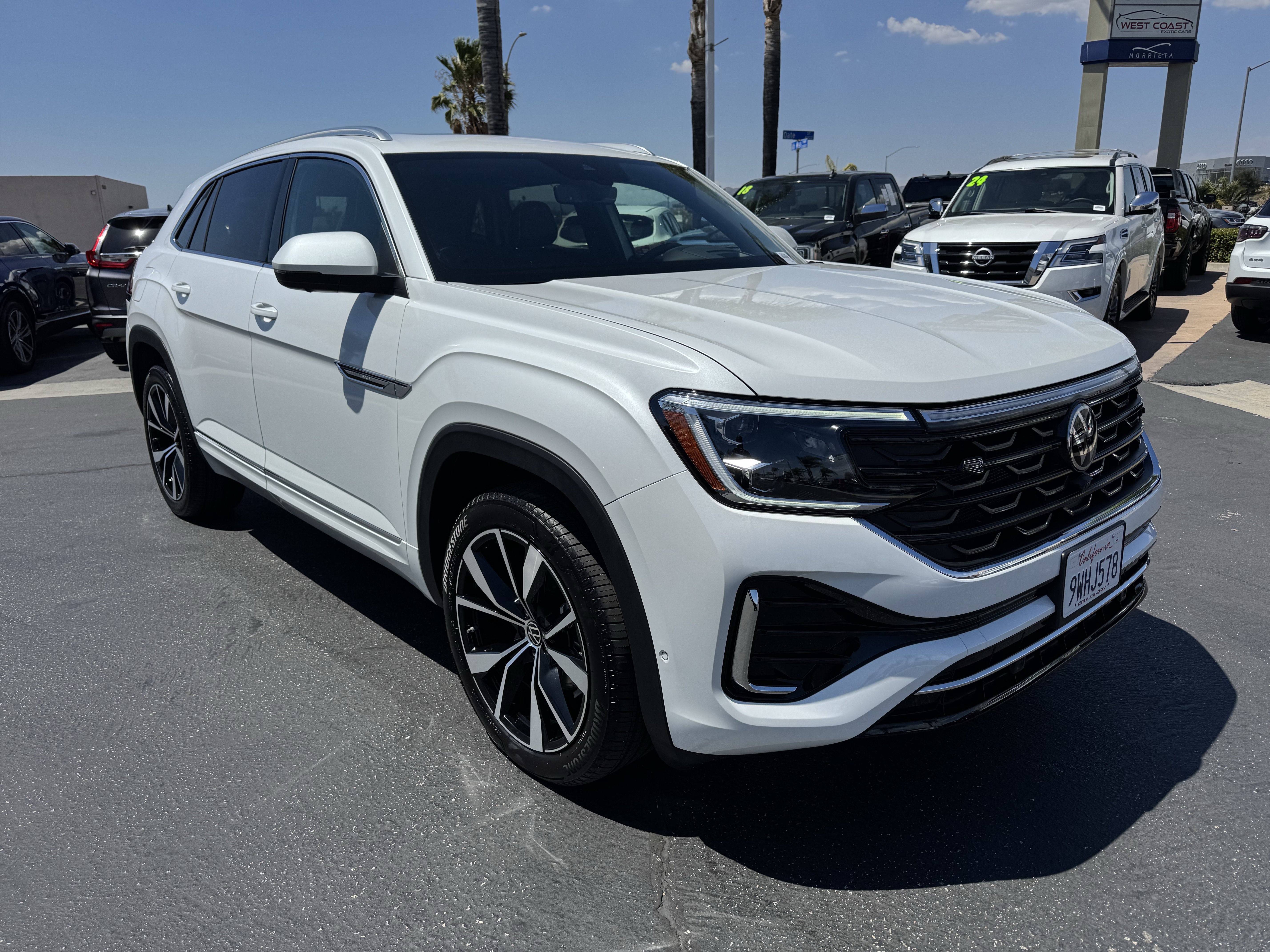Certified 2026 Volkswagen Atlas Cross Sport SEL Premium R-Line AWD/4WD image 2