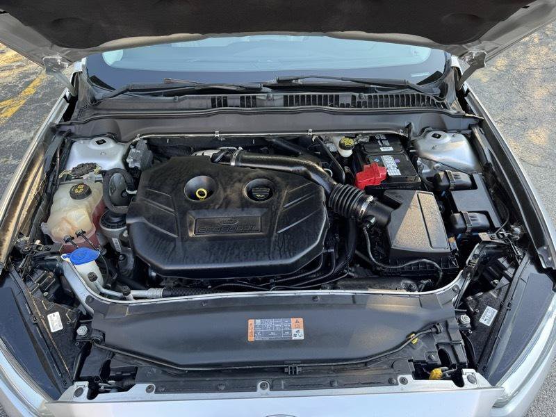 Used 2016 Ford Fusion Titanium FWD image 20
