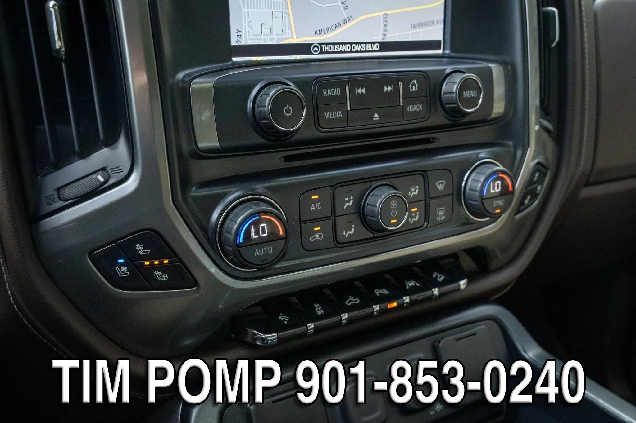 Used 2018 Chevrolet Silverado 1500 LTZ Z71 w/ LTZ Plus Package AWD/4WD image 22