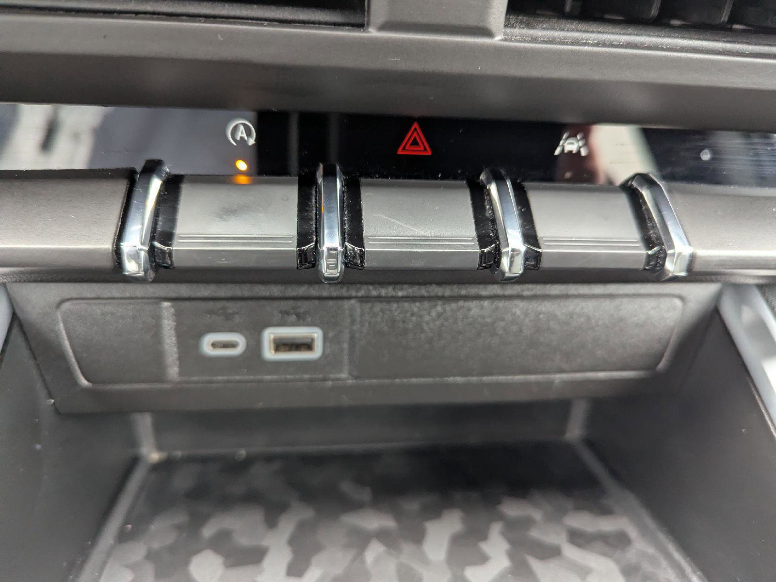 Certified 2023 Chevrolet Colorado Trail Boss w/ Advanced Trailering Package image 18