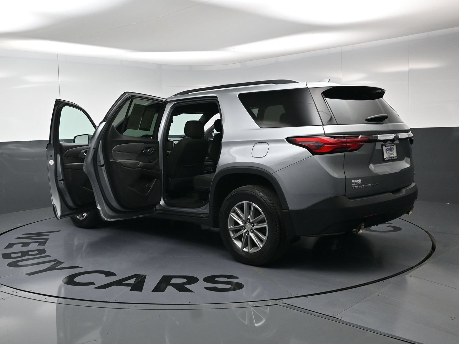 Used 2023 Chevrolet Traverse LT AWD/4WD image 28