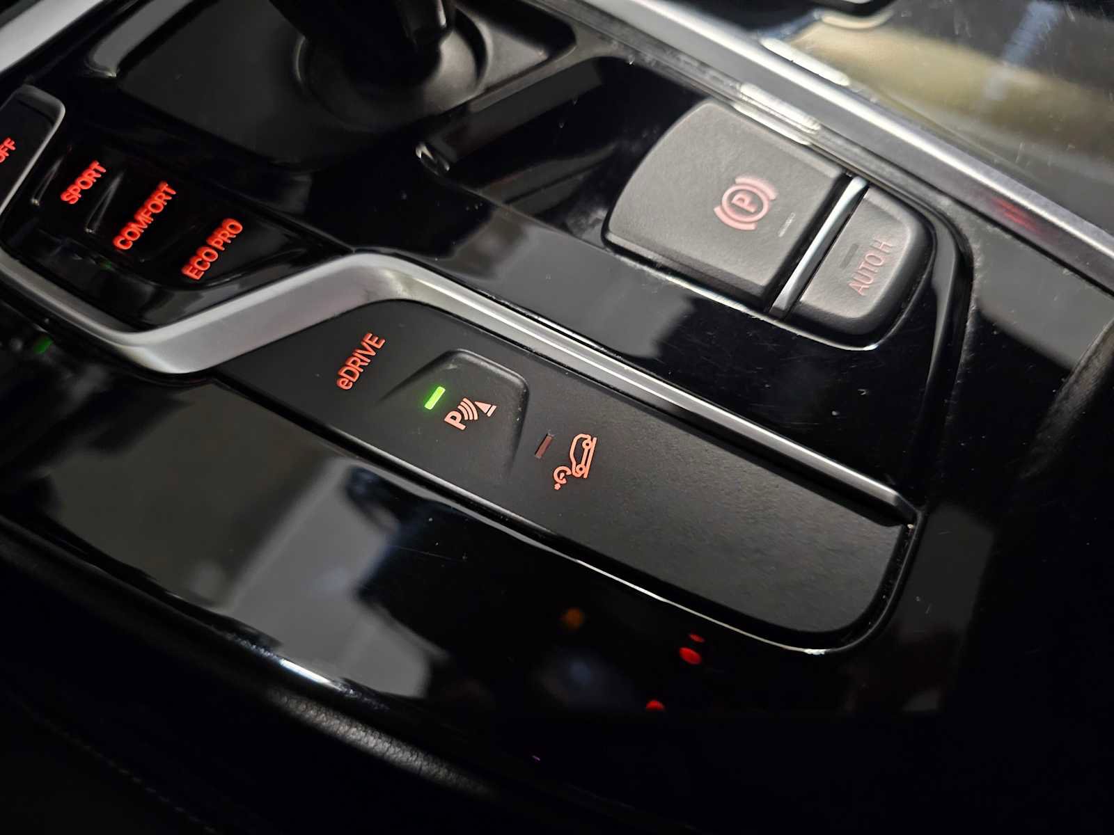 Used 2021 BMW X3 xDrive30e w/ Premium Package image 24