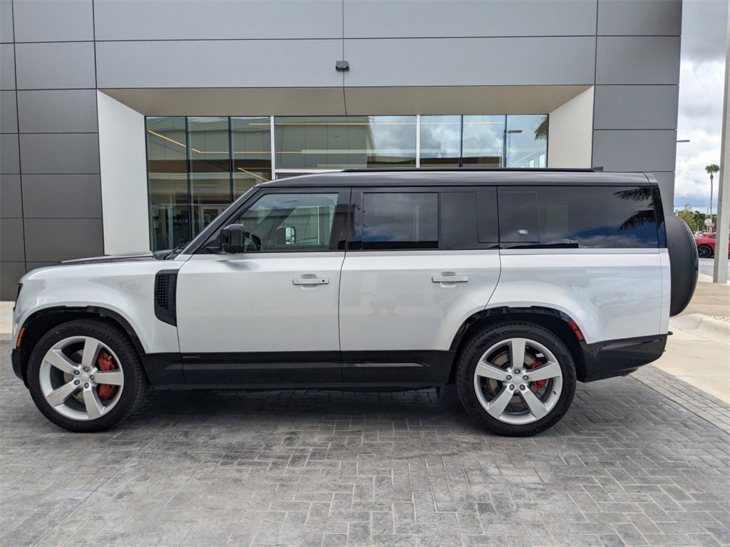 New 2024 Land Rover Defender 130 X image 7