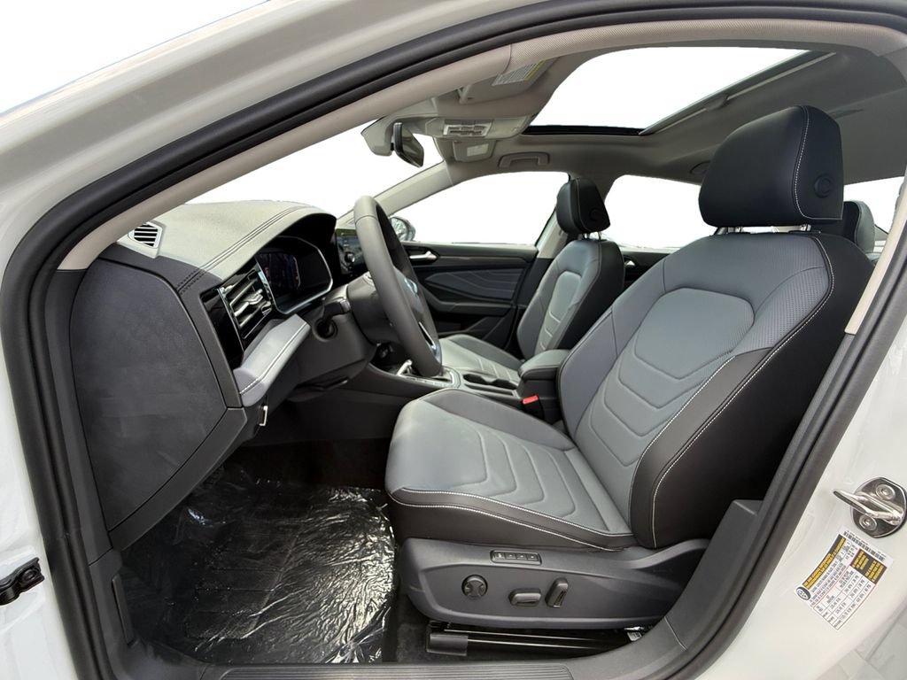 New 2026 Volkswagen Jetta SEL FWD image 9