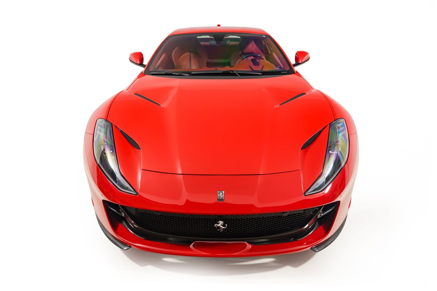 Used 2018 Ferrari 812 Superfast RWD image 5