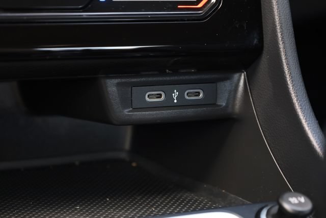 Used 2025 Volkswagen Jetta Sport FWD image 19