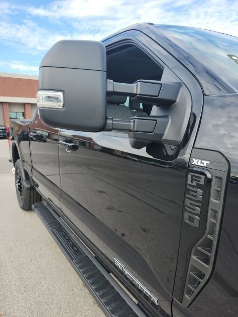 New 2026 Ford F350 XLT image 10