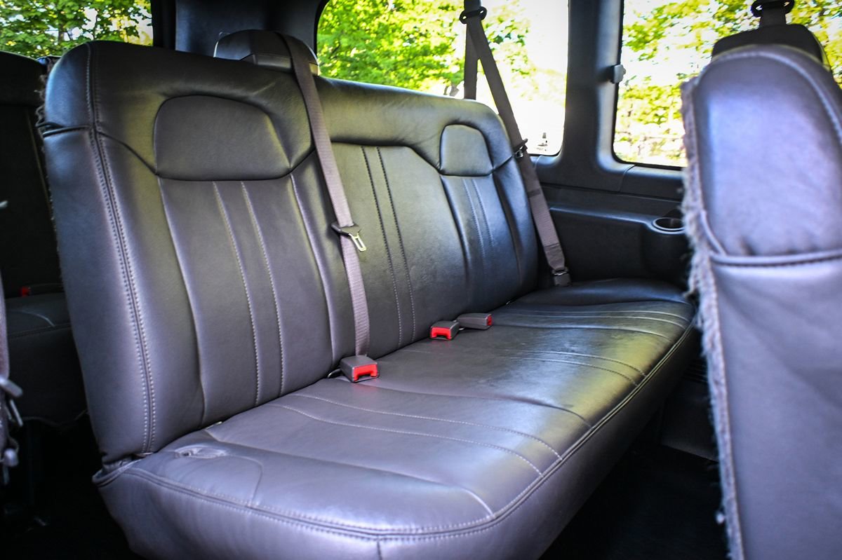 Used 2017 Chevrolet Express 2500 LS RWD image 12