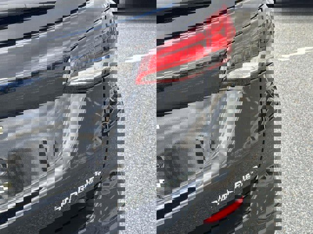 Used 2023 Chevrolet Equinox Premier image 7