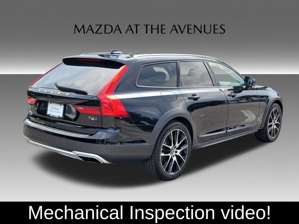 Used 2020 Volvo V90 T6 Cross Country w/ Protection Package Premier AWD/4WD video 4