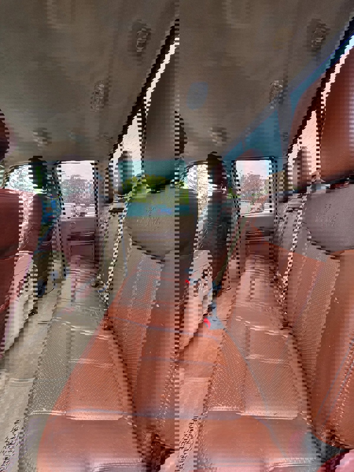 Used 2013 Ford F350 King Ranch w/ FX4 Off Road Pkg image 12