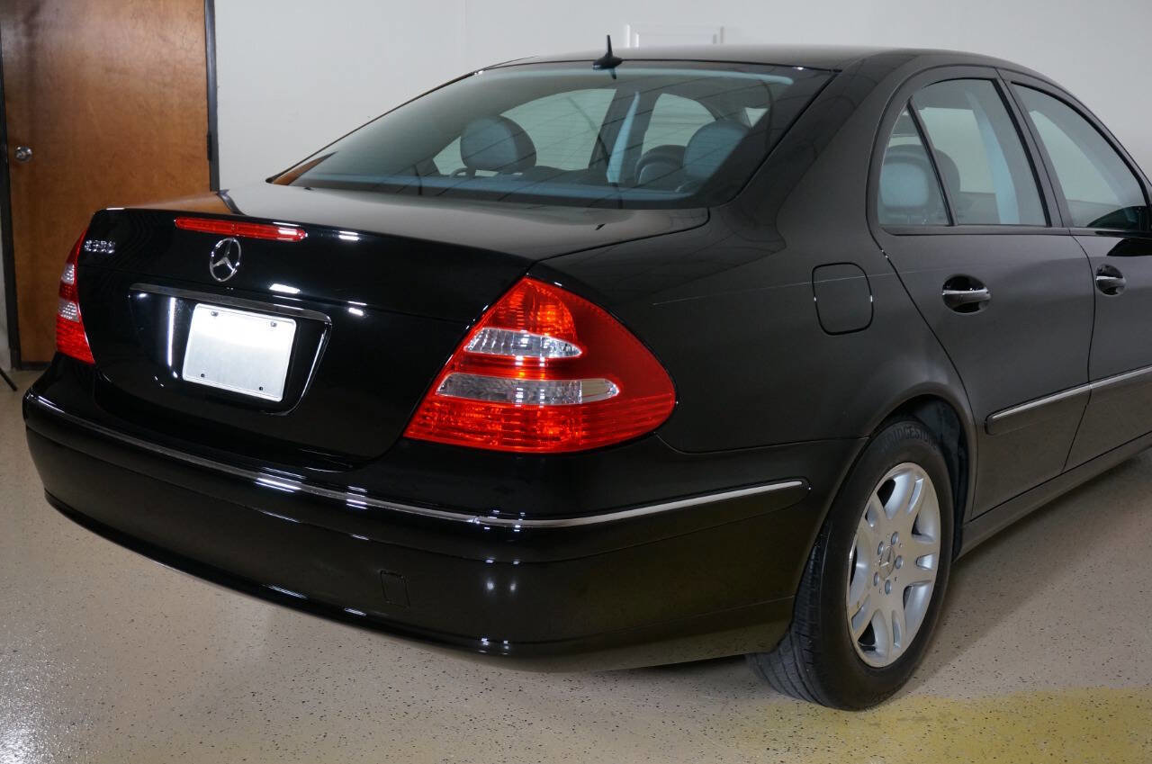 Used 2006 Mercedes-Benz E 350 Sedan image 37