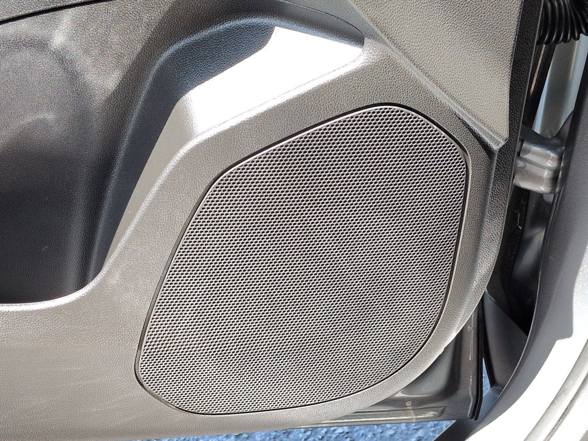 Used 2024 Chevrolet Trax LS FWD image 22
