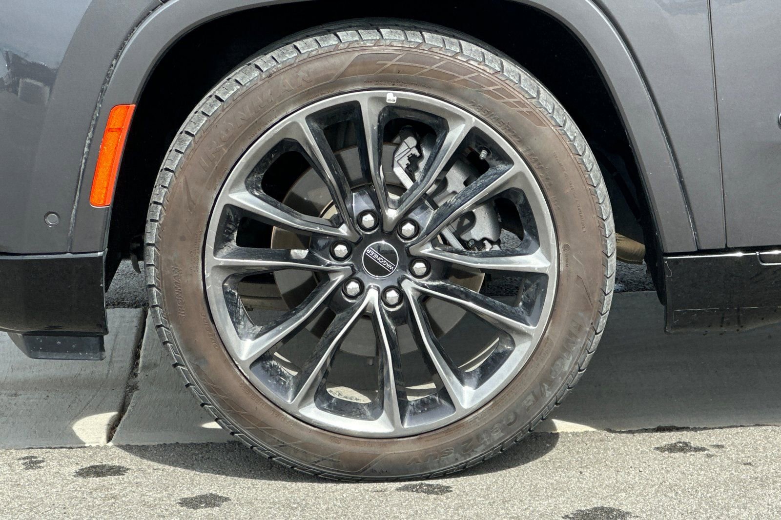 Used 2024 Jeep Grand Wagoneer L Series III w/ Quick Order Packagew 28T image 35