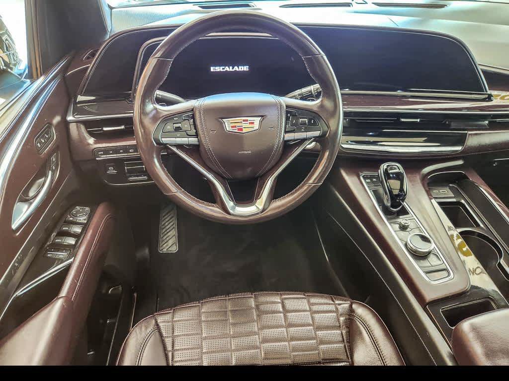 Used 2021 Cadillac Escalade Premium Luxury Platinum w/ LPO, Floor Liner Package AWD/4WD image 16