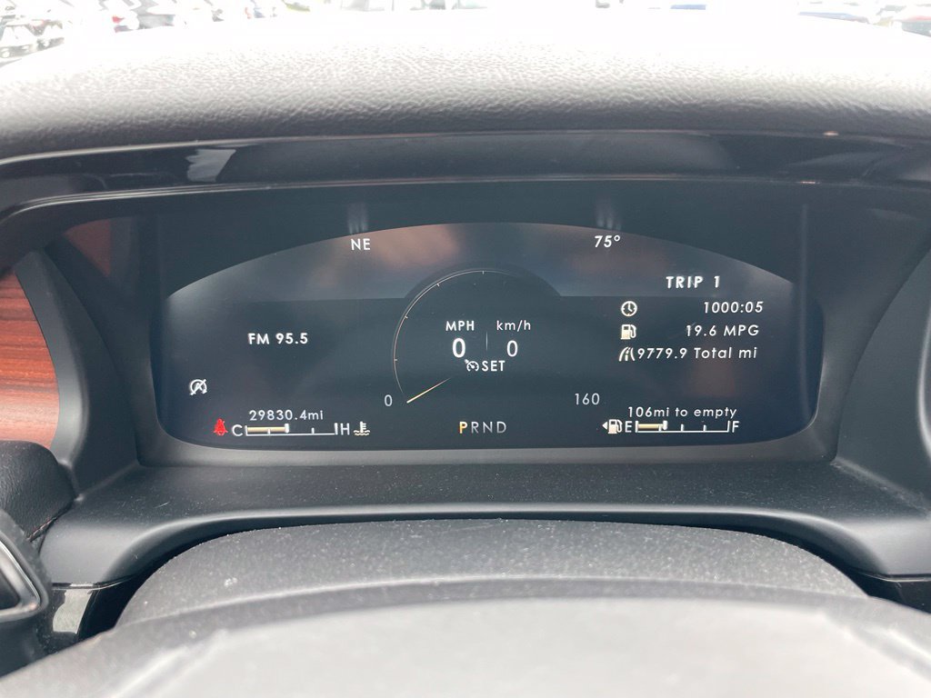 Used 2023 Lincoln Aviator Reserve AWD/4WD image 10