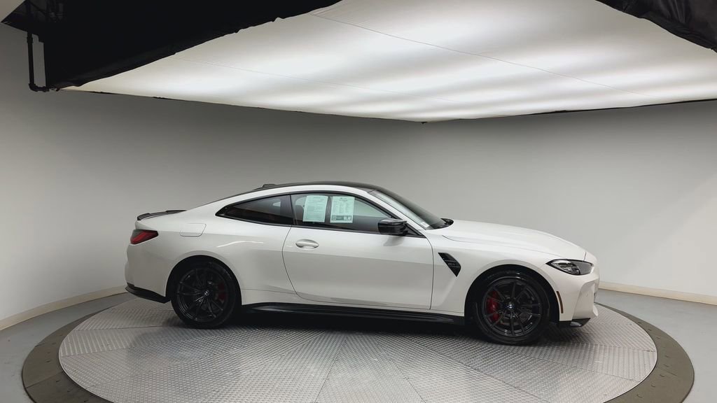 Used 2024 BMW M4 Coupe image 9