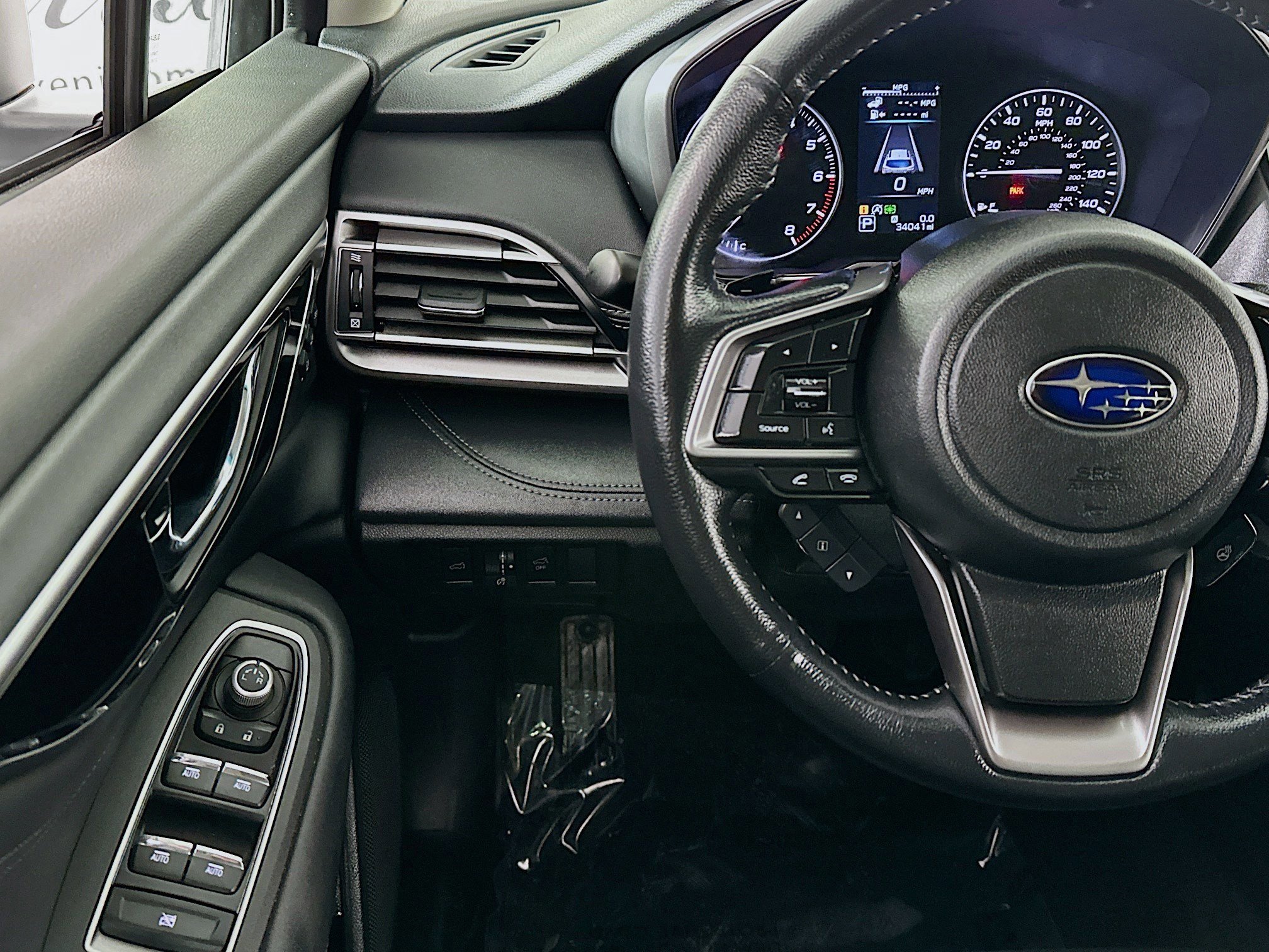 Used 2022 Subaru Outback Limited XT image 10