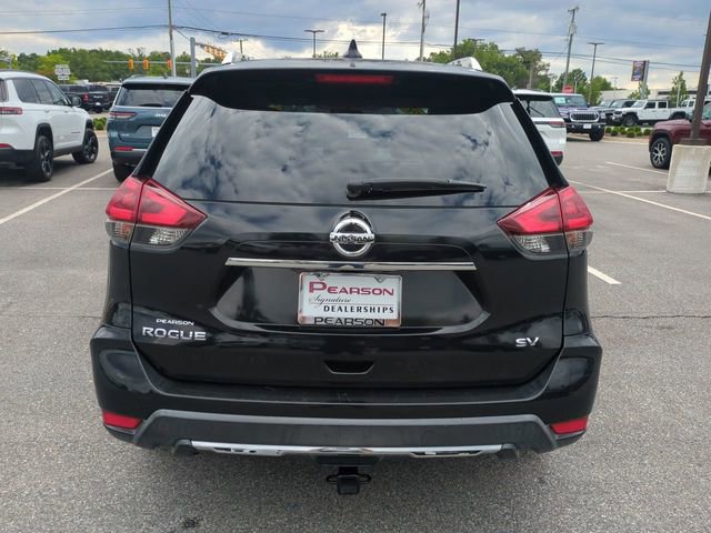 Used 2018 Nissan Rogue SV FWD image 5