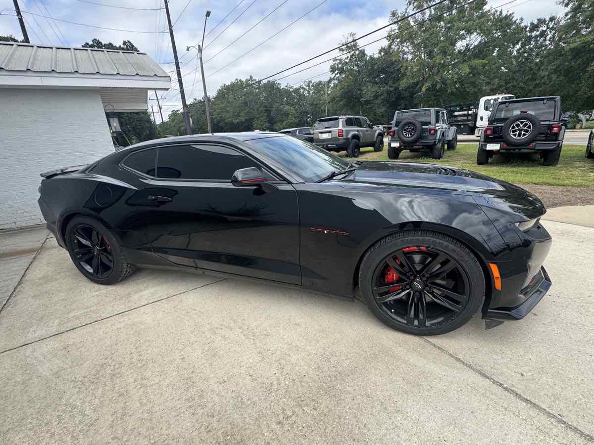 Used 2023 Chevrolet Camaro LT w/ Redline Edition RWD image 4