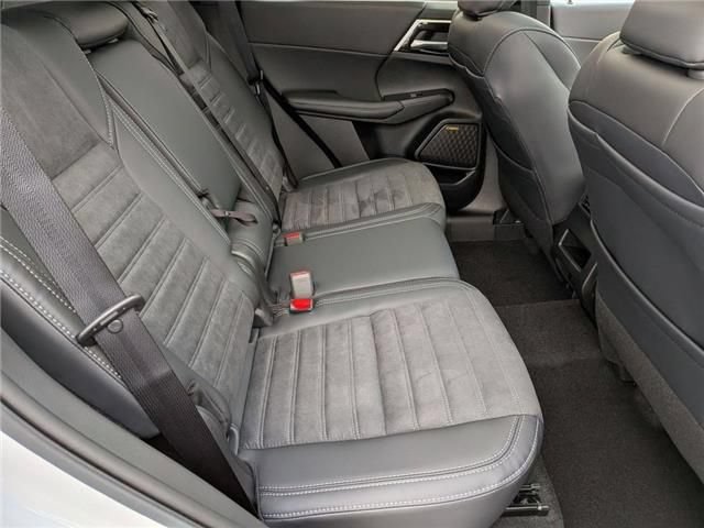 New 2026 Mitsubishi Outlander SE AWD/4WD image 29