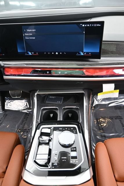 New 2026 BMW 760i xDrive AWD/4WD image 16