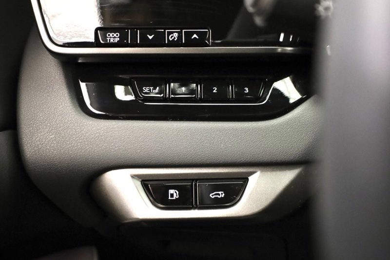 Used 2023 Lexus RX 350 AWD image 29