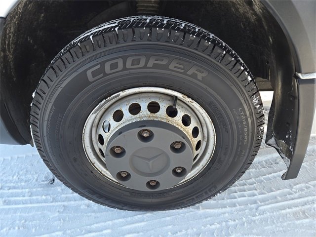 Used 2017 Mercedes-Benz Sprinter 3500 image 25