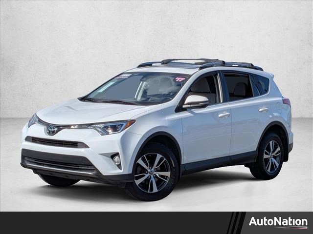 Used 2017 Toyota RAV4 XLE image 1