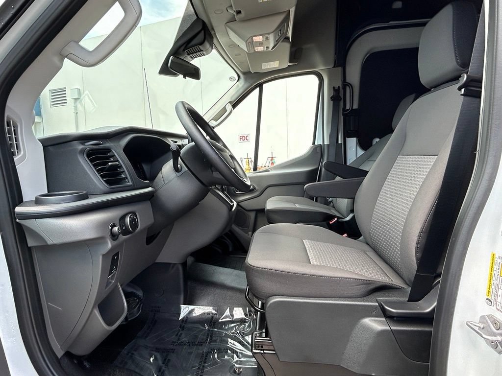 New 2026 Ford Transit 250 148 High Roof w/ Load Area Protection Package RWD image 10