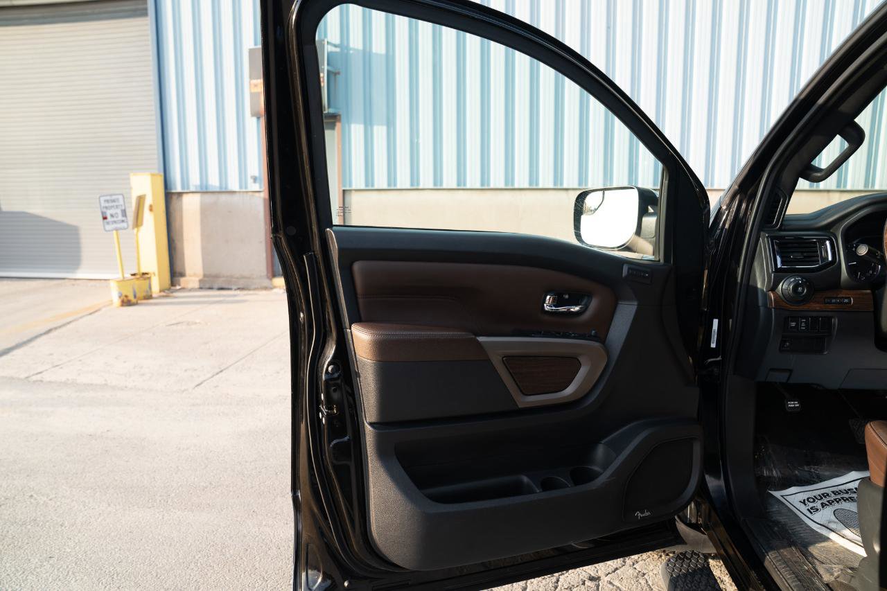 Used 2020 Nissan Titan Platinum Reserve w/ Moonroof Package image 20