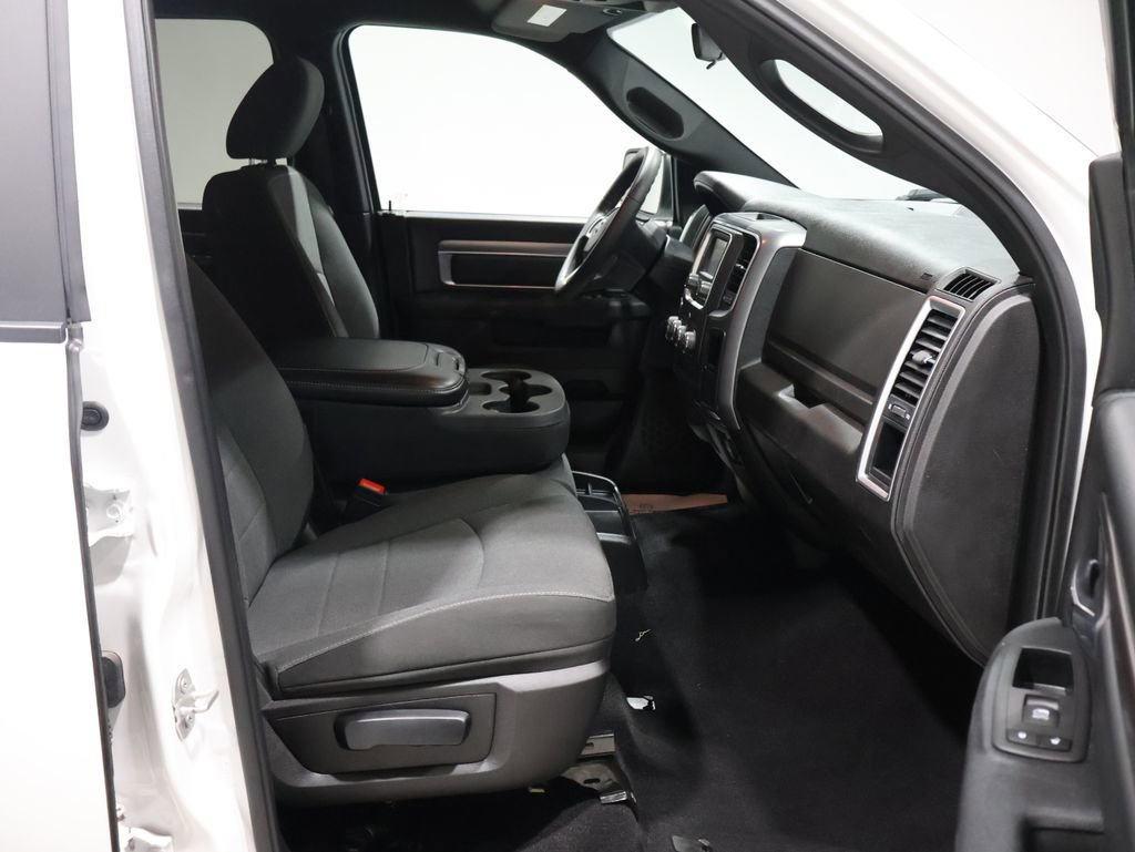 Certified 2024 RAM 1500 Classic Warlock image 24