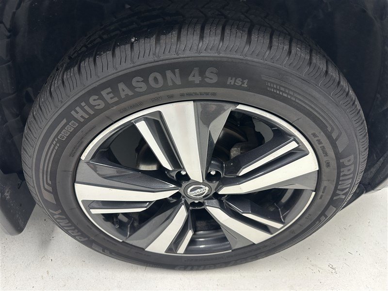 Used 2021 Nissan Rogue Platinum AWD/4WD image 15