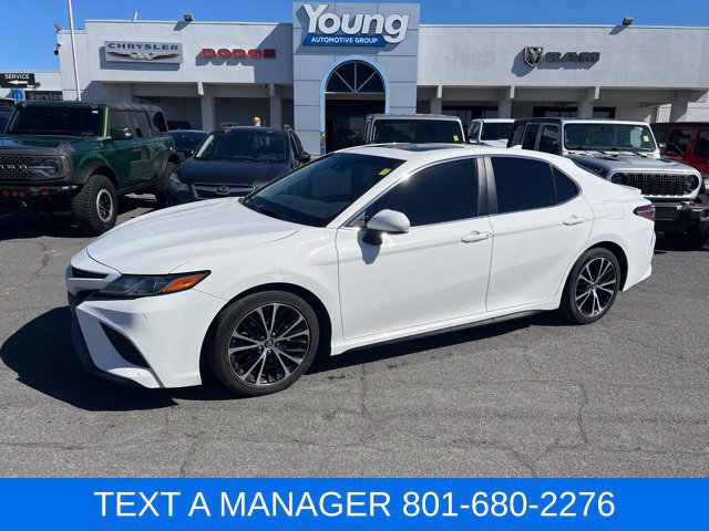 Used 2019 Toyota Camry SE