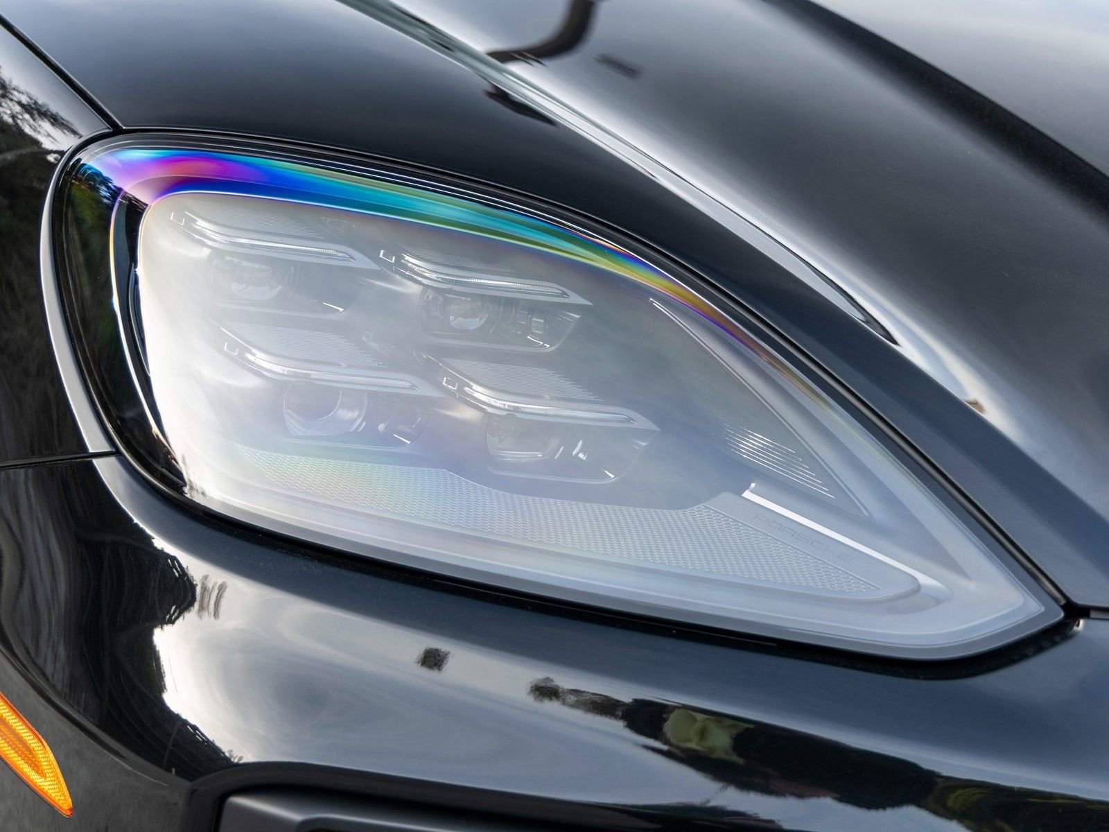 Certified 2025 Porsche Cayenne GTS image 15