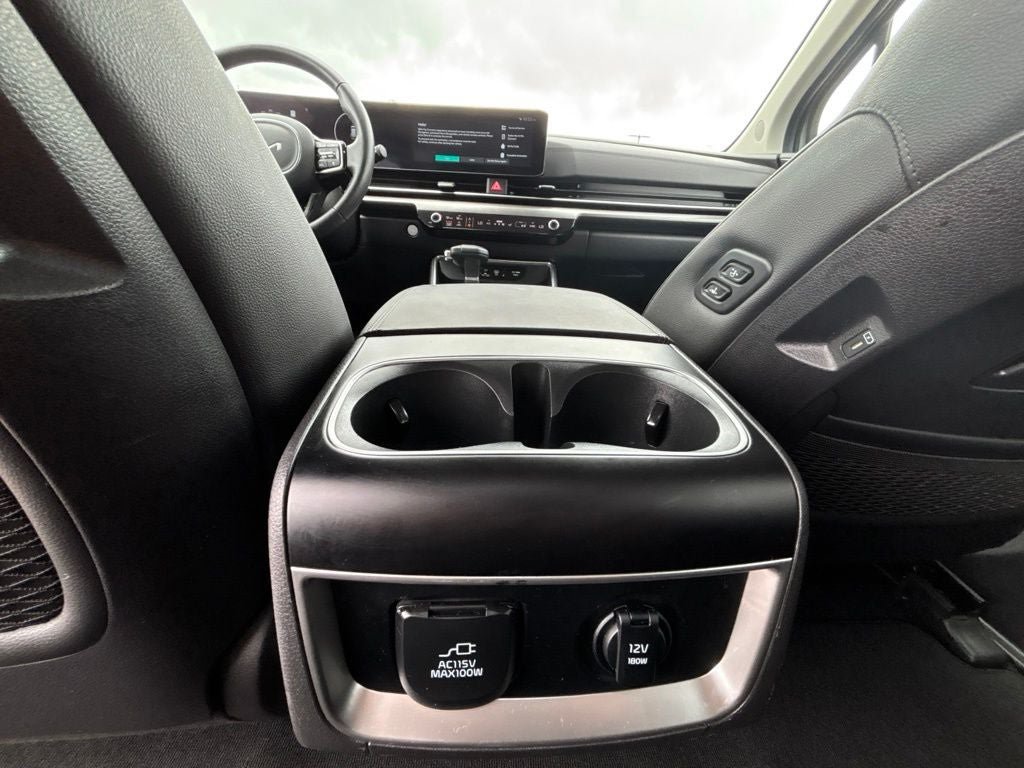 Used 2026 Kia Carnival SX Prestige FWD image 27