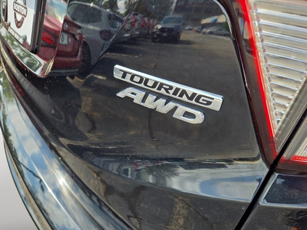 Used 2021 Honda HR-V Touring image 11