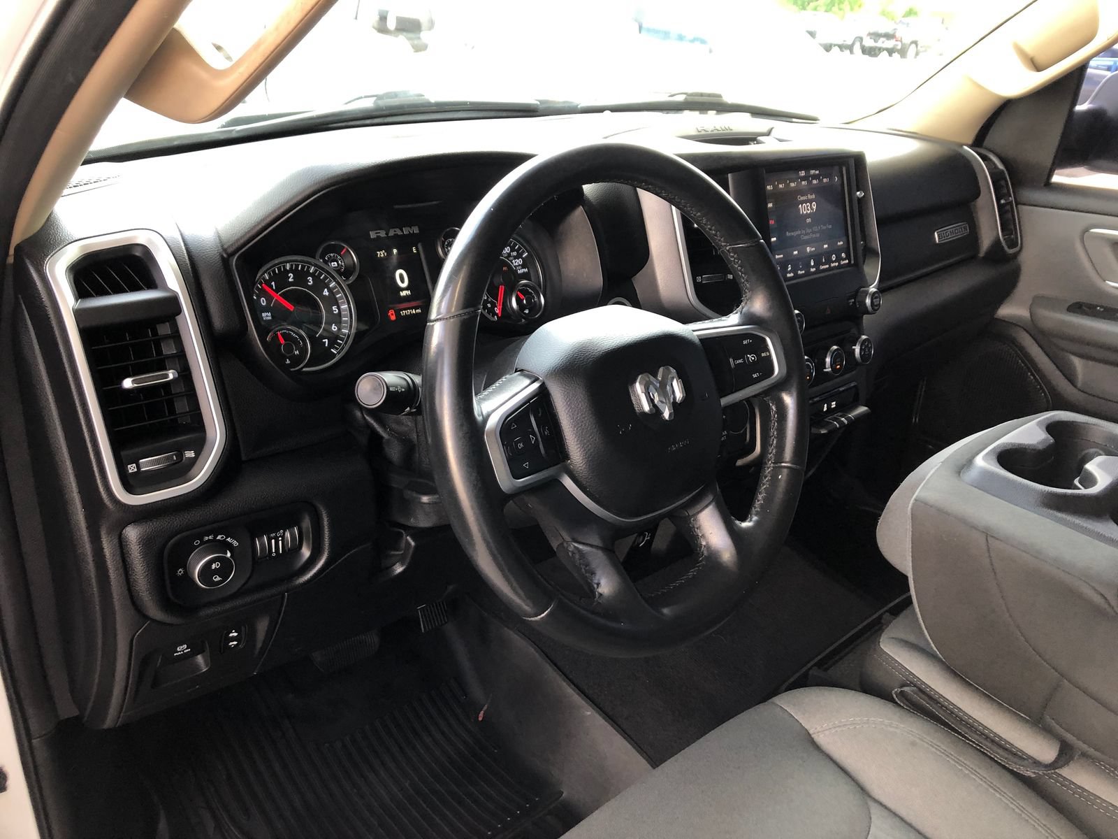 Used 2019 RAM 1500 Big Horn AWD/4WD image 16