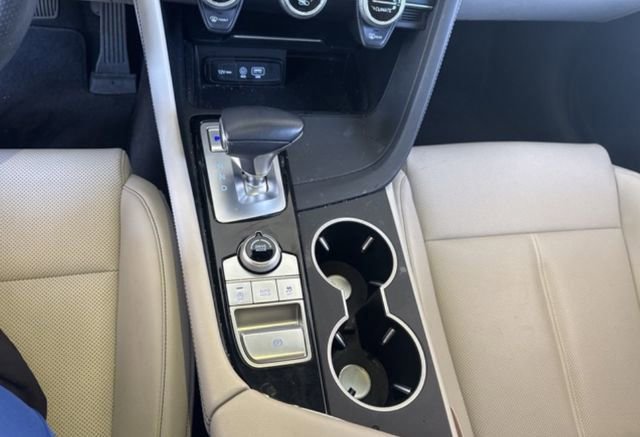 Used 2020 Genesis G70 2.0T image 15