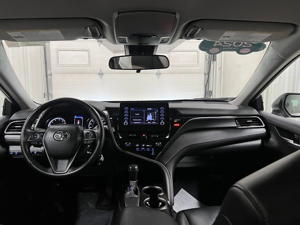Used 2024 Toyota Camry SE FWD image 33