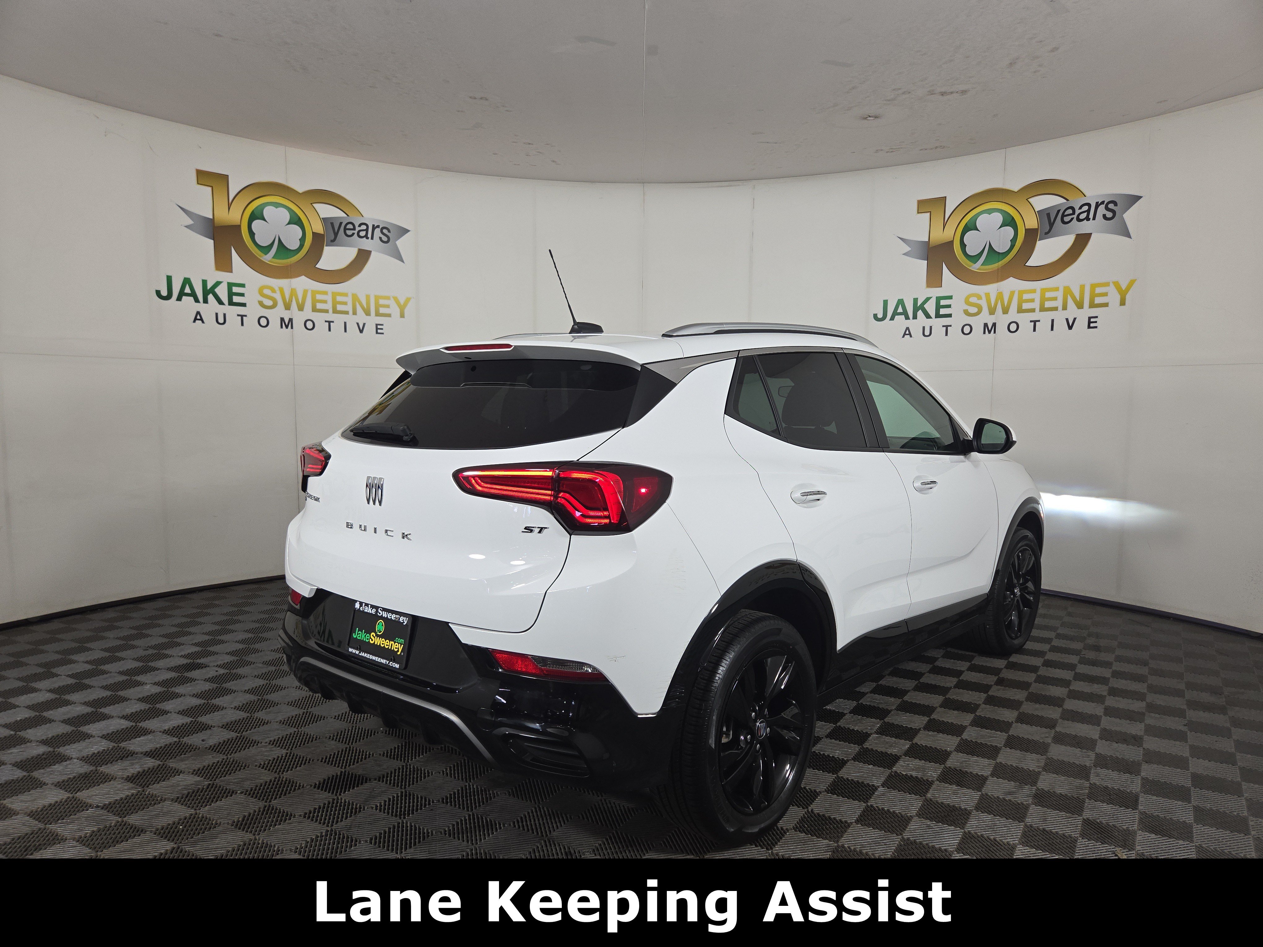 Used 2024 Buick Encore GX Sport Touring w/ Comfort Package AWD/4WD image 8