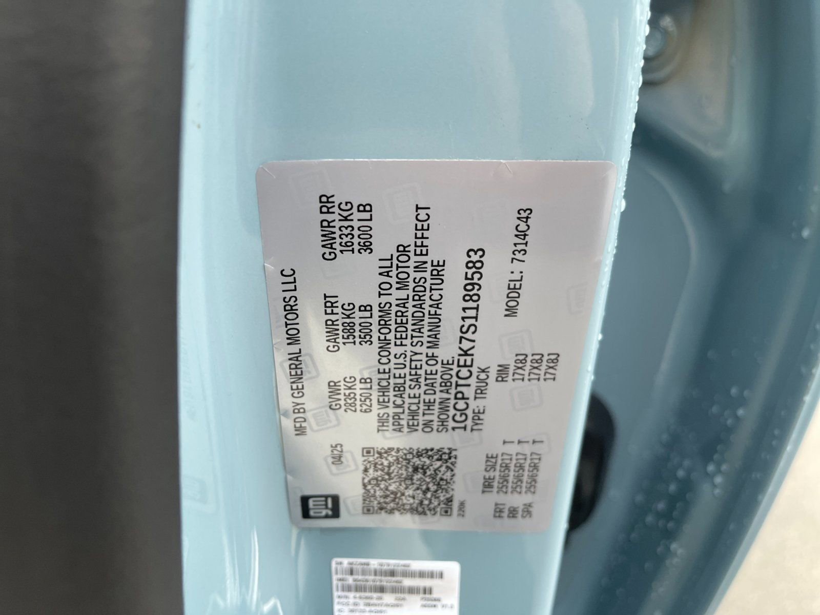 Used 2025 Chevrolet Colorado LT image 33