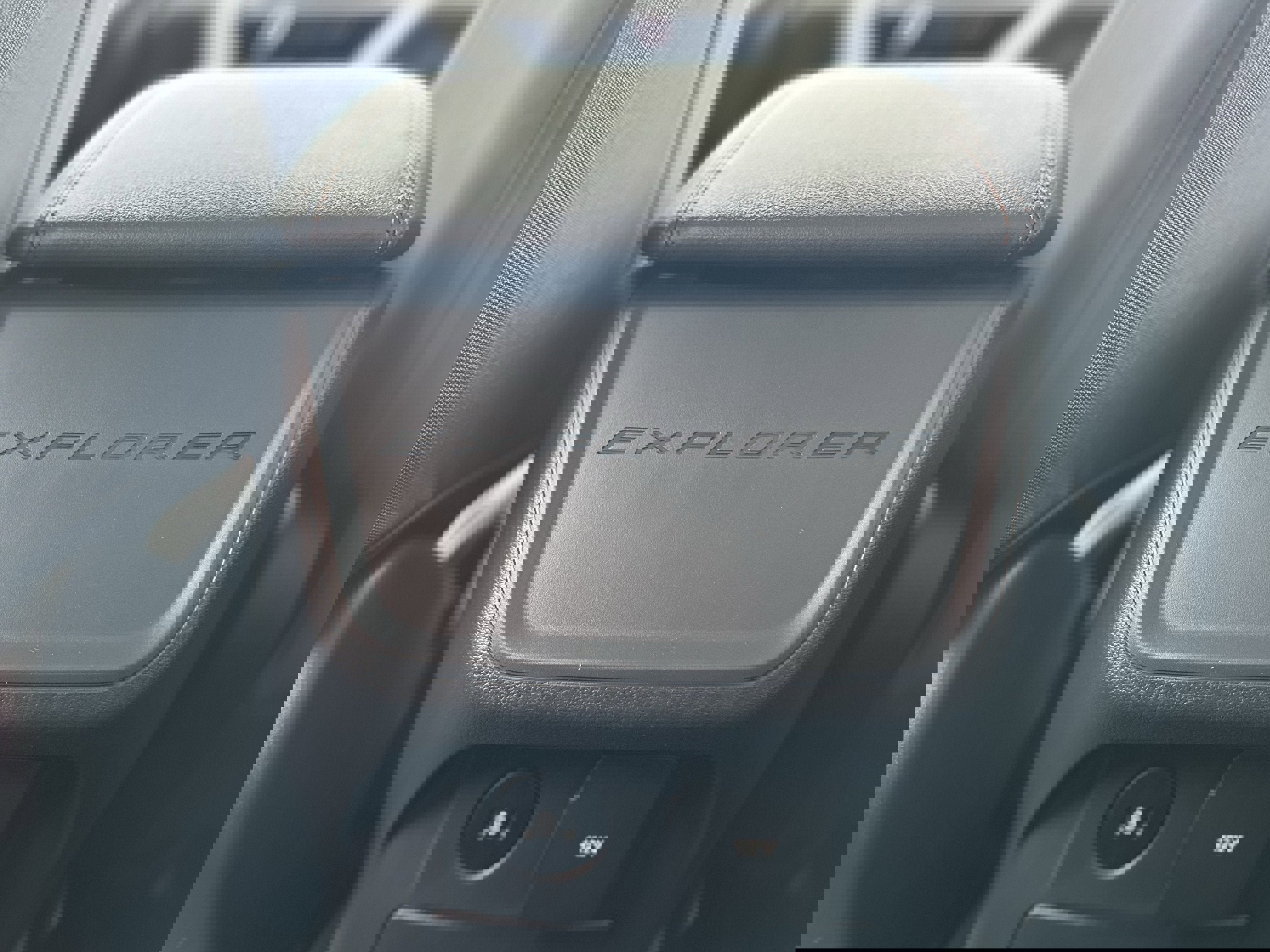 New 2026 Ford Explorer Active image 25