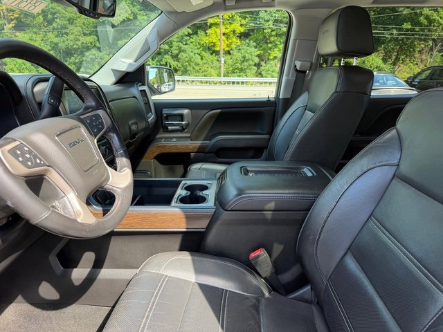 Used 2018 GMC Sierra 1500 Denali w/ Denali Ultimate Package AWD/4WD image 17