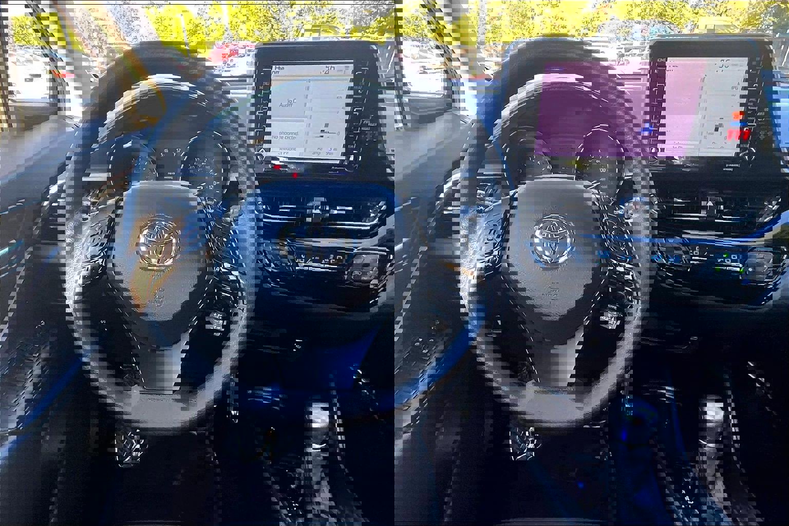 Used 2021 Toyota C-HR LE FWD image 5