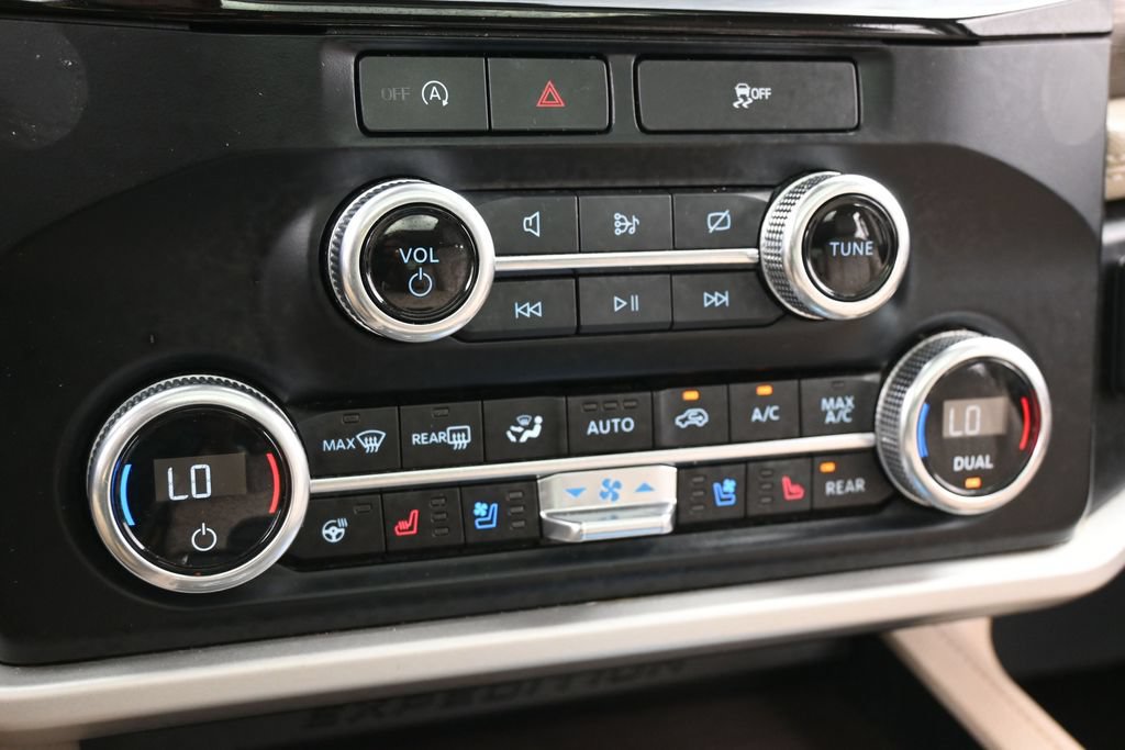 Used 2024 Ford Expedition Limited RWD image 28