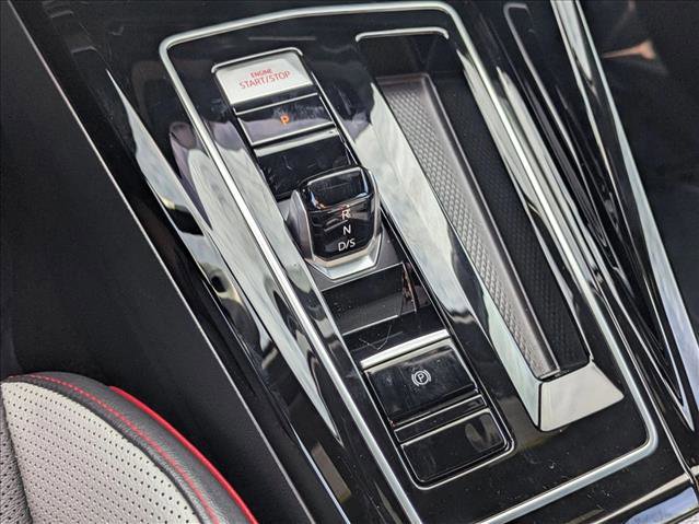 Used 2025 Volkswagen GTI SE image 15