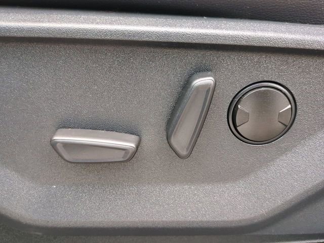 Certified 2025 Ford F150 Lariat w/ Equipment Group 501A Mid image 22