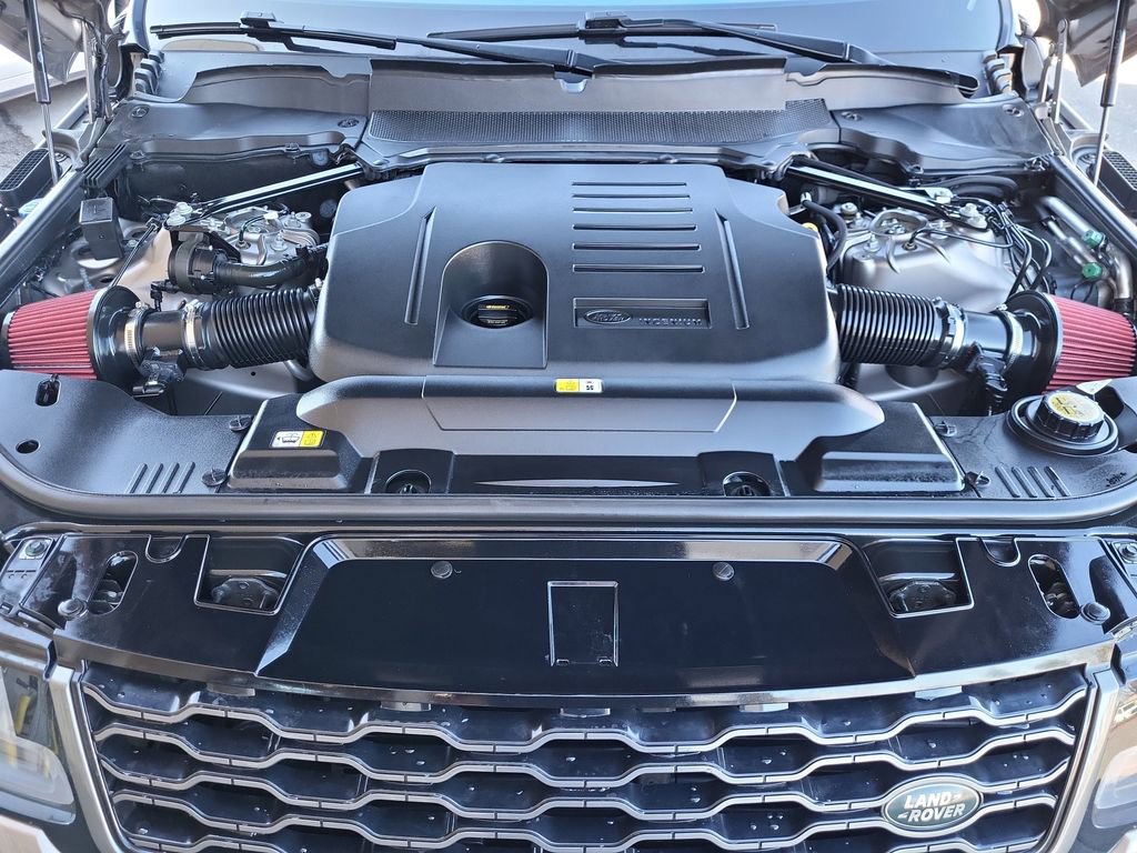 Used 2021 Land Rover Range Rover Sport HSE Silver Edition image 16